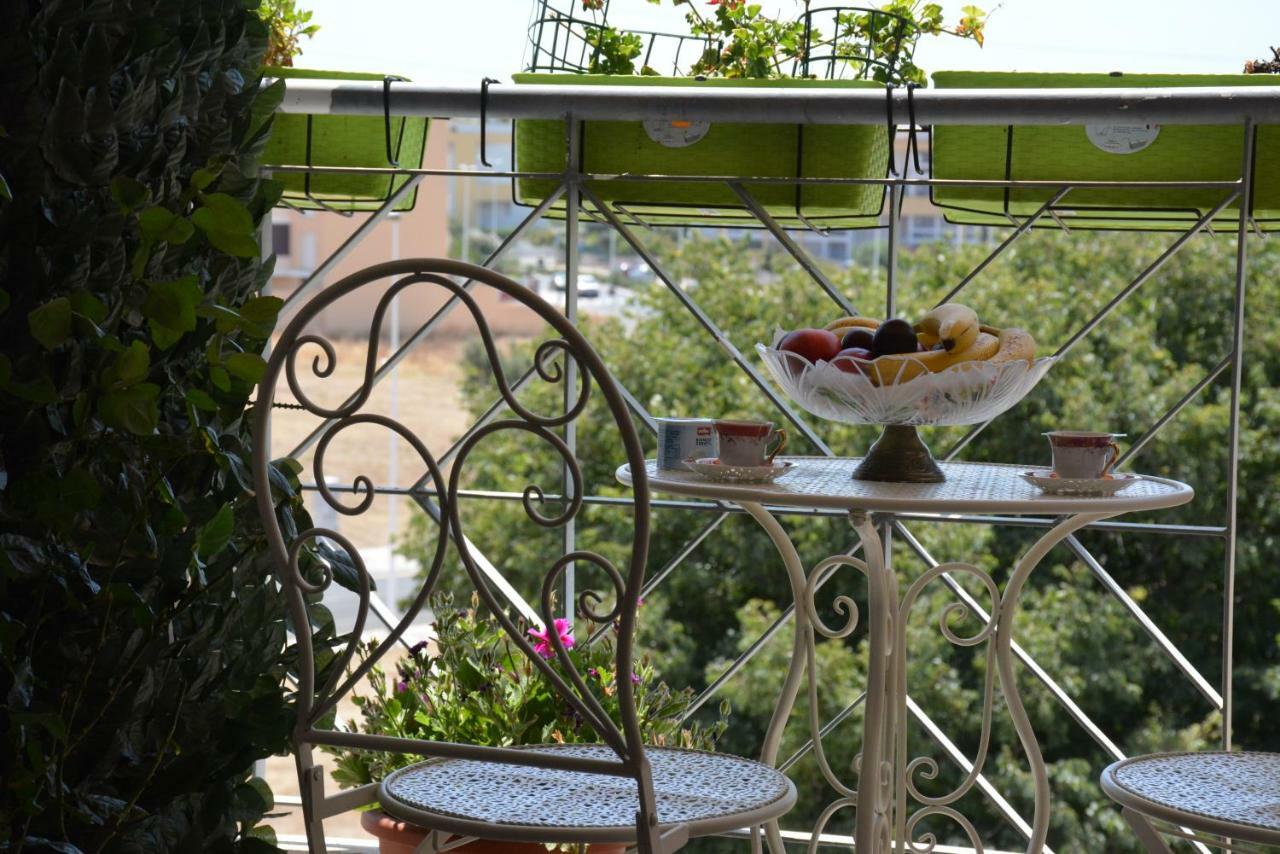 Giardini E Mare Bed and Breakfast Quartu Sant'Elena Eksteriør billede